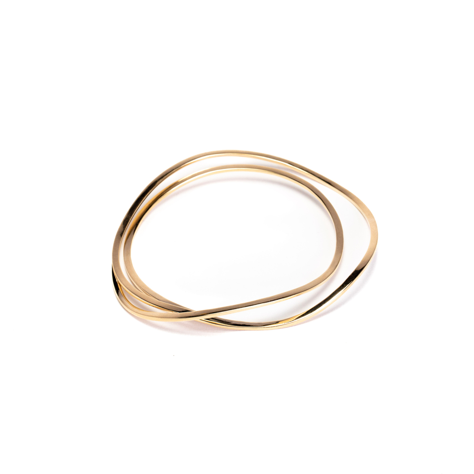 gold bracelet two line top view